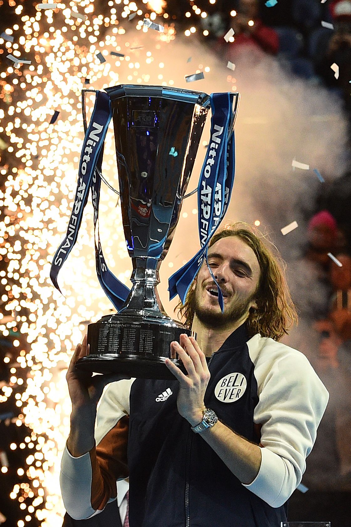 包含拉沃尔杯绝杀ATP总决赛，西西帕斯扛起全队的词条