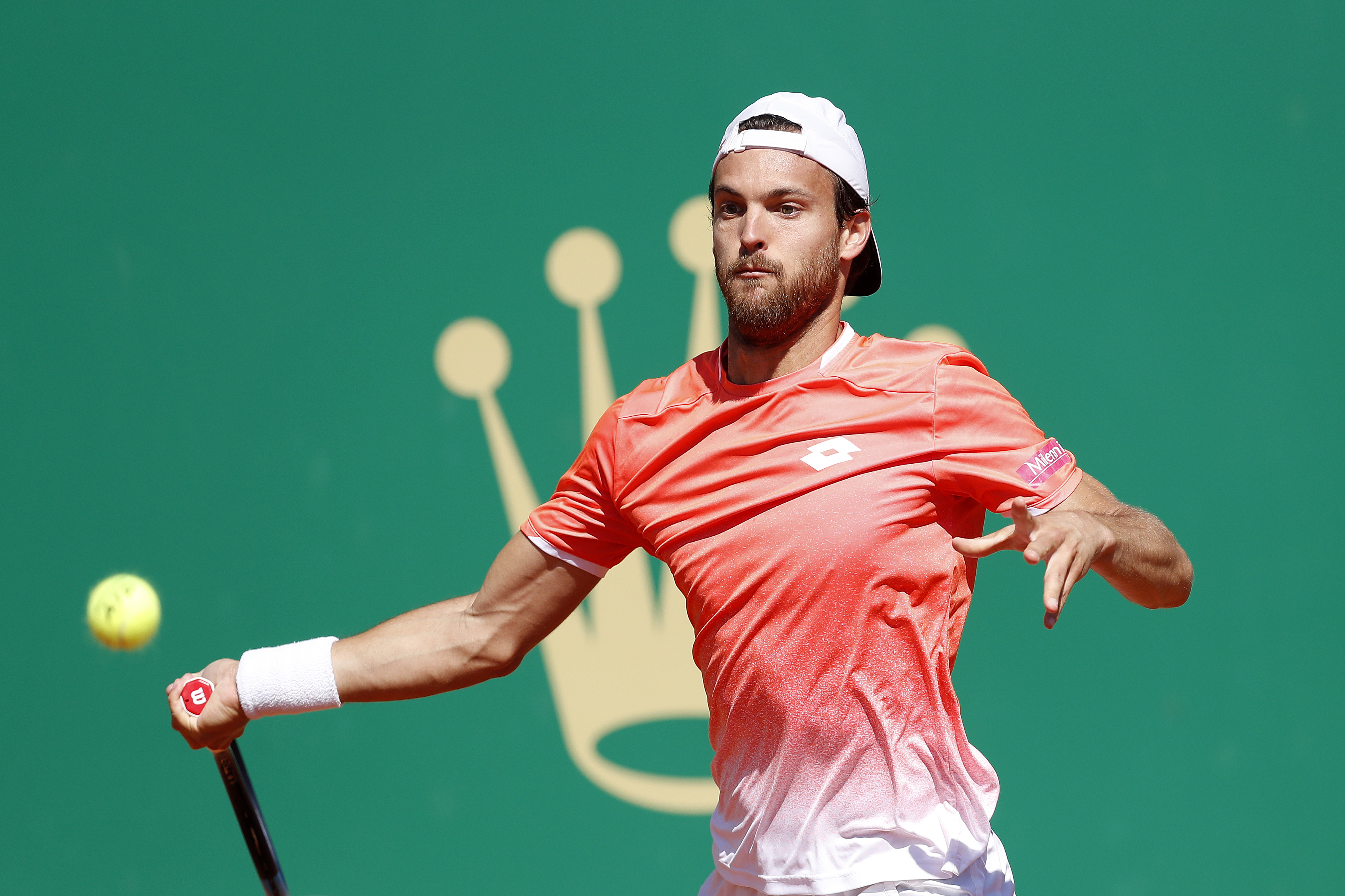 包含蒙特卡洛大师赛翻盘联合杯，梅德韦杰夫带队取胜的词条