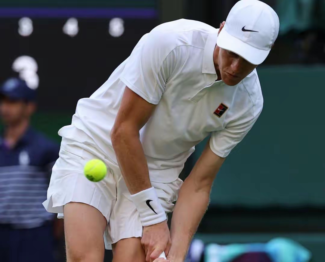 ATP总决赛翻盘温网，辛纳状态火热