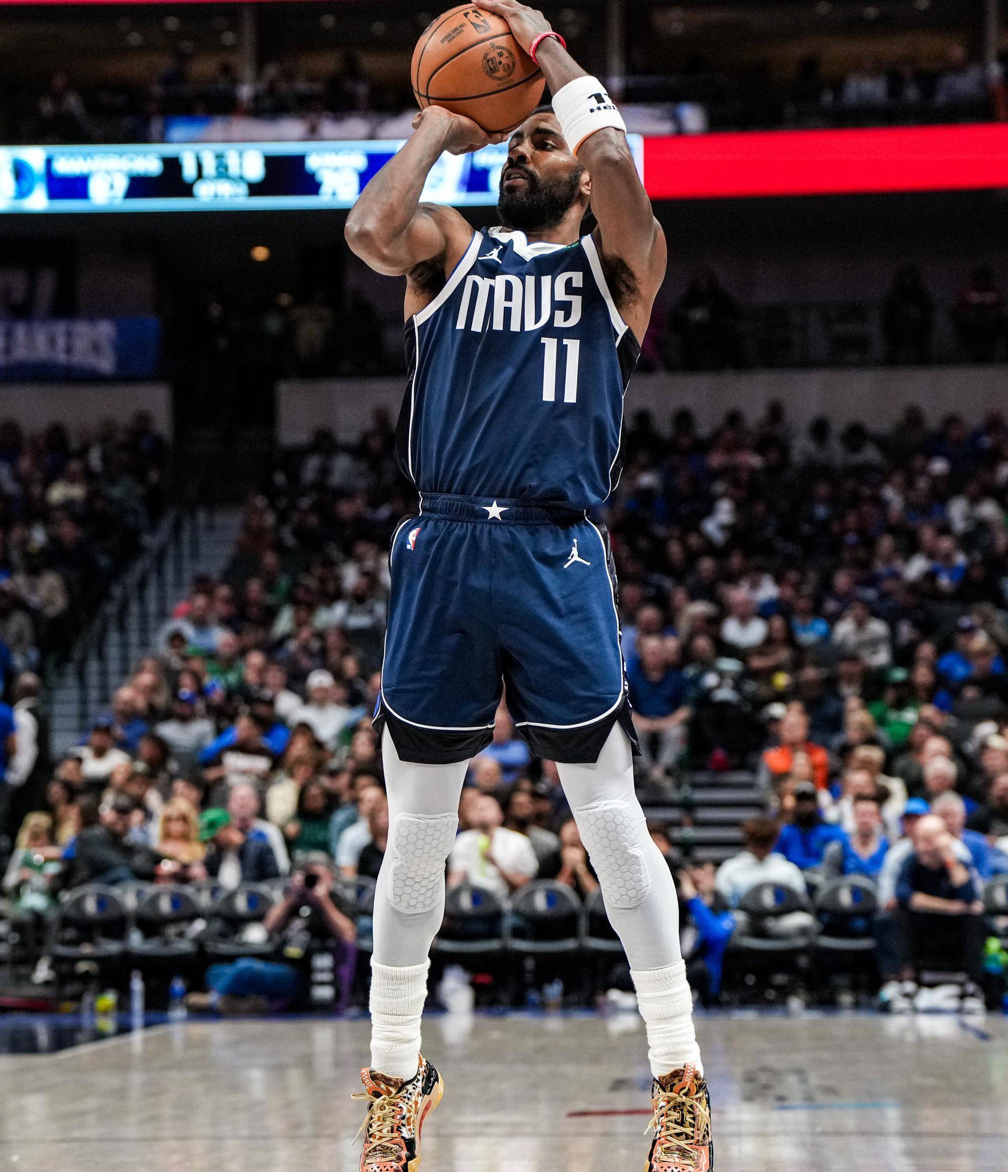 尼克斯横扫掘金，欧文惊艳四座