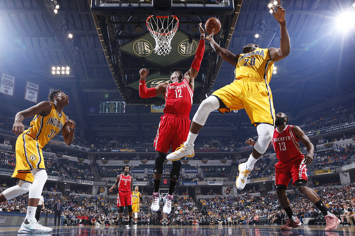 尼克斯横扫掘金，欧文惊艳四座